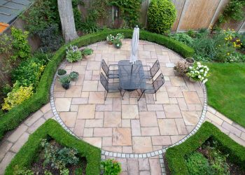 shutterstock_1802690365-min